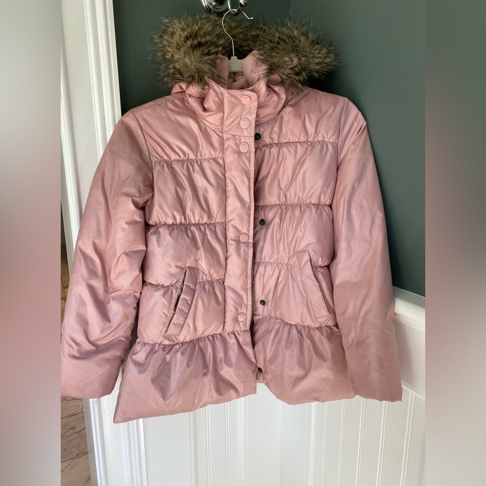 puffer jack by gap w faux fur hood.